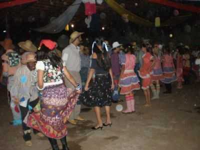 FOTO FOLIA, POR VICEILSON - PILAR DE GOIS - GO